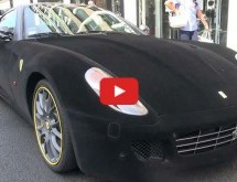 Video: Sada smo sve vidjeli! Pogledajte kako izgleda Ferrari obmotan u baršunastu foliju!