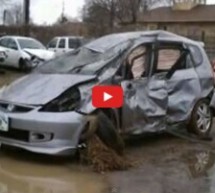 Video: Iz kolekcije vjerovali ili ne! Prevrnuo se sedam puta a zatim izašao iz auta bez povrede!