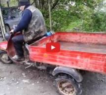 Video: Živa komedija! Rus pokušao da vozi motor pa upao u rupu!