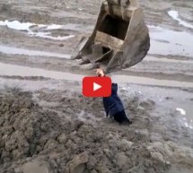 Video: Samo u Rusiji! Čovjeka bagerom vadili iz blata u kojemu je ostao zarobljen i nepomičan!