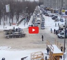 Video: Ovo možete vidjeti samo u Rusiji! Kada saobraćaj zakaže, u pomoć pozovite tenk!