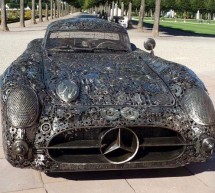 Napravili Mercedes 300 SLR od metalnog otpada