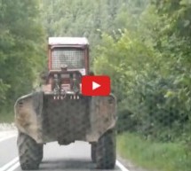 Video: Video koji je šokirao Poljsku javnost! Pogledajte šta je na cesti radio pijani traktordžija!