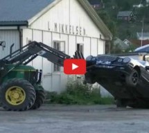 Video: Lopov mu ukrao automobil a on ga uhvatio traktorom i viljuškom