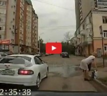 Video: Vidjela je moćno sportsko auto, a onda je uradila ovo!