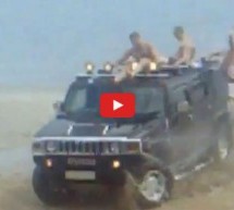 Video: Pogledajte šta pijani Rusi u Hummeru rade na plaži