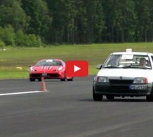 Video: Sjeo u Opel Kadett pa “poderao” i Ferrari i Porsche!