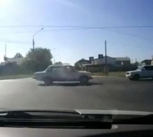 Video: Ovo je dokaz da u Rusiji ne treba vjerovati ni semaforu!