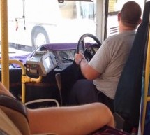 Video: Vozaču autobusa usred vožnje volan ostao u rukama