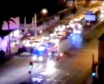 Video: Vozač vatorgasnog kamiona prošao previše blizu elise helikoptera i napravio još veći haos!