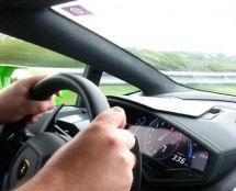Video: Ne brže od života! Težak udes Lamborghini Huracana pri 336 km/h!