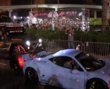 Video: Monster džip “pregazio” tjunirani Ferrari 458 Italia