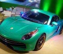 KINESKI ‘ORO’: Šta se dobije kada ‘ukrstite’ Porsche Cayman i Ferrari F12!?