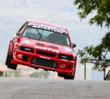 ČISTA INJEKCIJA ADRENALINA: Mitsubishi Lancer EVO VI u naletu!