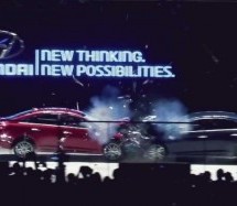 Hyundai dokazuje sigurnost spektakularno sudarajući dvije Sonate