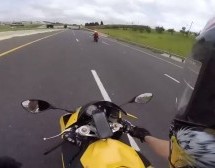 PA TAJ NIJE ČIST: Autocestom na motociklu projurio pri brzini od 320 km/h!