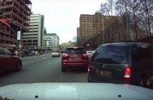 PROFESIONALNO: Pogledajte uvježbanu krađu parking mjesta u Njujorku!