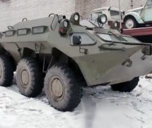 LUDI RUSI: Napili se i oklopnim transporterom bježali policiji!