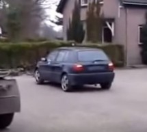 PRVO U RIKVERC PA PO GASU: Iz Golfa ‘trojke’ iščupali su motor! (VIDEO)