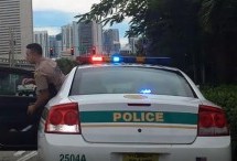 Žena na cesti zaustavila policajca zbog prekoračenja brzine