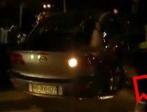 Pogledajte šta je uradio ovaj vozač nakon što mu je pauk digao vozilo…