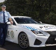 I australijska policija vozi moćne automobile (FOTO)