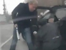 BRUTALNO: Ovo je drumska pravda u Rusiji (VIDEO)