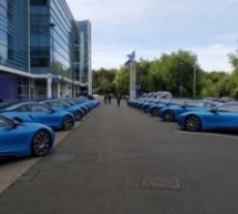 Igrači engleskog prvaka Leicester Cityja dobili 19 BMW-a i8 (FOTO/VIDEO)