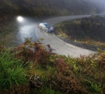 Wales Rally GB 2016 – Ogier u vođstvu, Tanak mu za petama u finišu