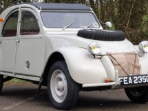 Na prodaju Citroen 2CV sa dva motora i 4×4 pogonom (FOTO)