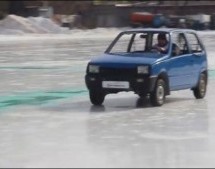 Autokarling: Rusi izmislili novi sport (VIDEO)