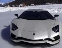 PRIZOR KOJI HIPNOTIŠE: Šta sve može Lamborghini Aventador S na snijegu (VIDEO)