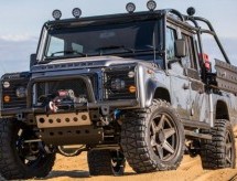 Land Rover Defender Project Viper sa GM V8 motorom