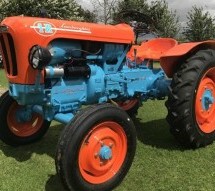 Potpuno restaurirani Lamborghini traktor iz 1966. (FOTO)