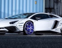 Liberty Walk Widebody Lamborghini Aventador SV