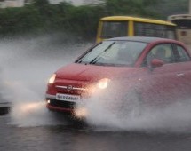 OPASNI AQUAPLANING: Imate ćelave gume? Čuvajte se vodenog klina (VIDEO)