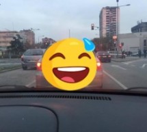 Vozio je toliko PRLJAV AUTO da mu je jedan prolaznik na gepeku napisao OVO! Urnebesno! (FOTO)