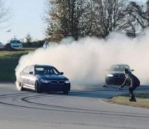 SPEKTAKL – Evo kako je BMW M5 postavio dva drift rekorda u isto vrijeme (VIDEO)