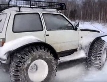 Sibirsko hibridno čudovište: Automehaničar ‘ukrstio’ Ladu Oku i Kamaz (VIDEO)