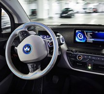 BMW neće razviti autonomni automobil bez upravljača i pedala