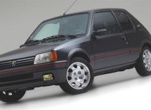 Bio je u vlasništvu poznatog milijardera, a sada je u prodaji: Ovo je najposebniji Peugeot 205 GTI