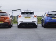 Ford Focus RS, Honda Civic Type R i BMW M140i na mokroj stazi (VIDEO)