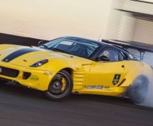 DRIFTERSKI STROJ IZ MODENE: Modificirani Ferrari 599 GTB napucao na 800 KS i 1000 Nm! (VIDEO)