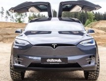 Tesla Model X by Delta4x4