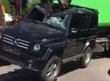 UZNEMIRUJUĆI VIDEO: Kako se drobi jedan od najskupljih Mercedesa (VIDEO)