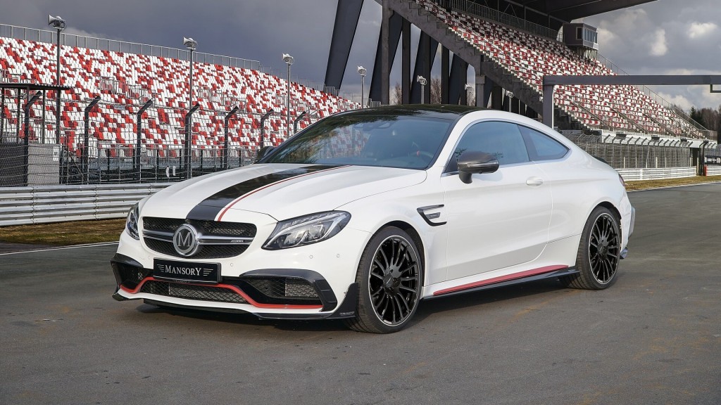 Mercedes-AMG C63 (1)