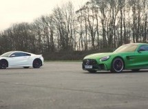 Mercedes-AMG GT vs Honda NSX – trka dva svijeta (VIDEO)