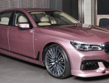 BMW M750Li xDrive Rose Quartz