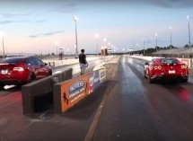 Benzin VS struja: Može li Ferrari 812 Superfast pobijediti Teslu? (VIDEO)