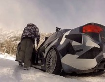 Audi RS4 B7 je izvrsna igračka za snijeg (VIDEO)
